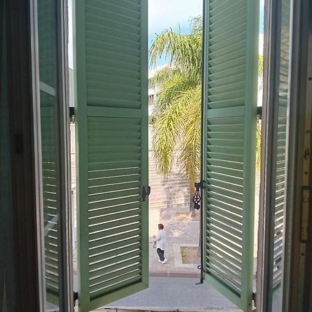 Private Room Full Furnished In Cannes Exterior foto